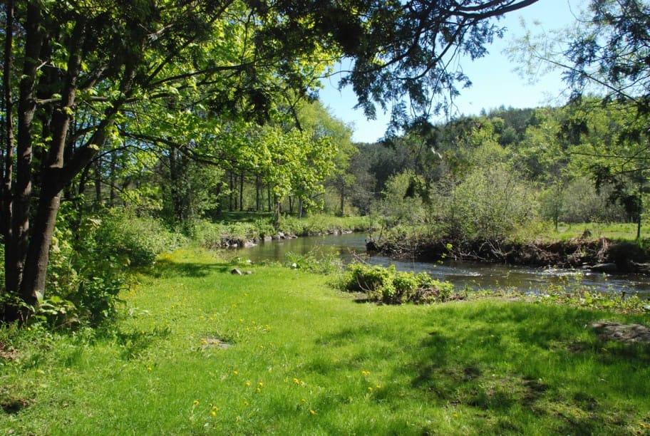 CAMPING ÉCOLOGIQUE DE FRELIGHSBURG Canadian Camping and RV Council