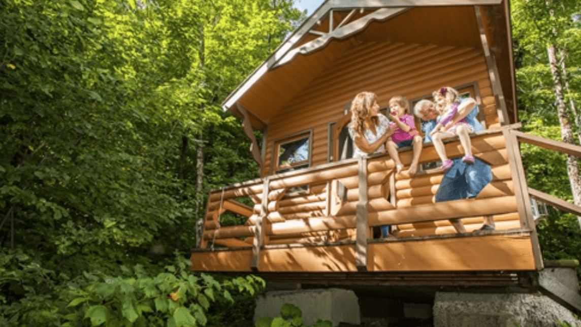 CAMPING ET CABINES SOMMET MORIN HEIGHTS Canadian Camping and RV